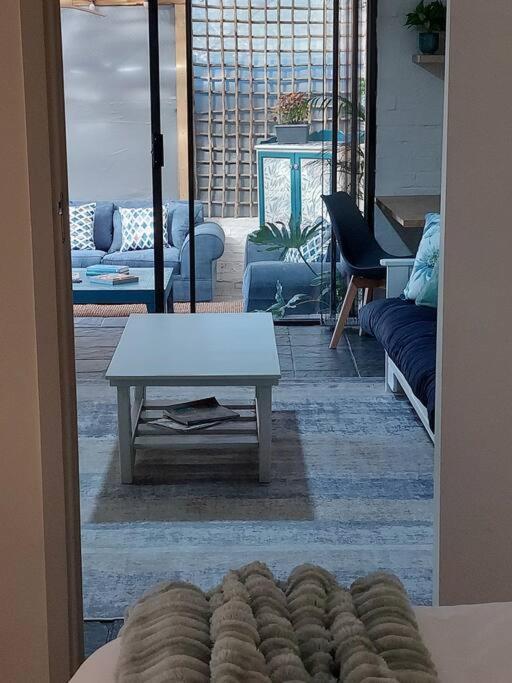 Hide Away On 21 Apartment Mossel Bay Exterior photo